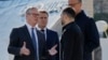 Кір Стармер (ліворуч) нагадав, що коаліцію створили, тому що за відсутності контингентів, спроможних забезпечити мирну угоду, Володимир Путін із великою вірогідністю її порушить