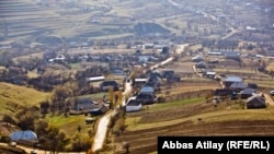 Azerbaijan -- Gedebey district, Miskinli village, 07Nov2013