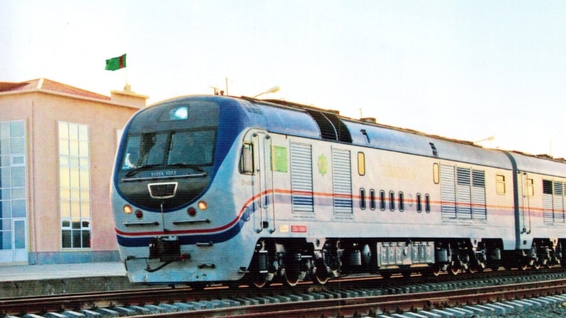 Türkmen tarapy Russiýada LSD tabletkalary bilen tutulan resmisini çykarmak üçin 'uly tagalla' edýär