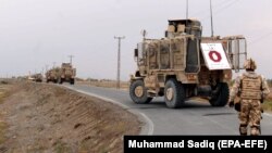 آرشیف، نیروهای مأموریت حمایت قاطع ناتو در افغانستان