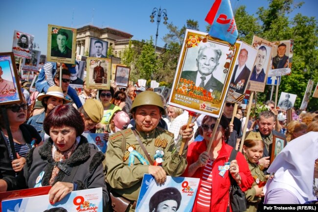 Колонна «Бессмертного полка» в Алматы в честь Дня Победы, 9 мая 2019 года