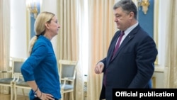 Уляна Супрун та президент України Петро Порошенко. Липень 2016 року