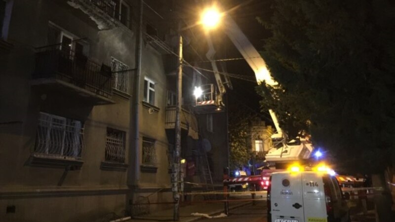 В жилом корпусе на улице Тевдоре Мгвдели в Тбилиси произошел взрыв