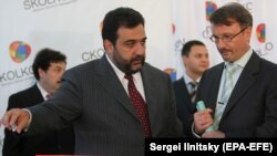 Președintele Sberbank, German Gref (dr.) și cel al Băncii Troika, Ruben Vardanian la o ceremonie în septembrie 2006 la Moscova