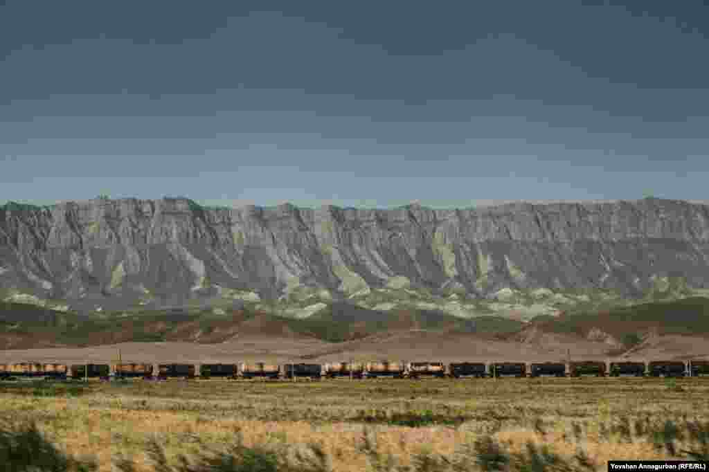The stunning Kopet Dagh mountain range on the Turkmen-Iran border. Annagurban traveled this road hundreds of times on the trip between Ashgabat to Dostluk. But he says he never noticed the beauty of the mountains until he returned home after 15 years away.