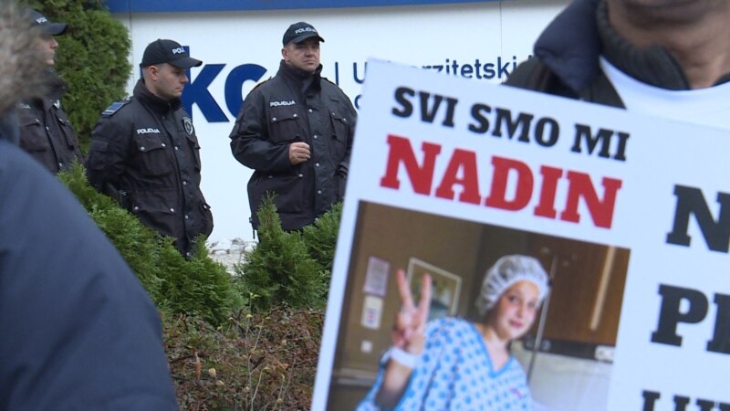 Protest u Sarajevu zbog slučaja liječenja Nadin Smajlović