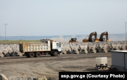 Будівництво порту Анаклія