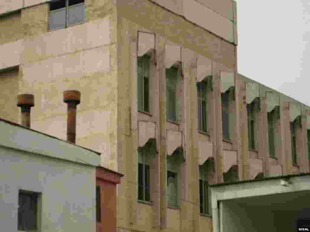 Lələsi köçən Azərbaycan sənayesi #11