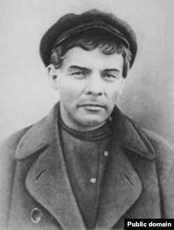 Vladimir Ilici Lenin deghizat, 1917