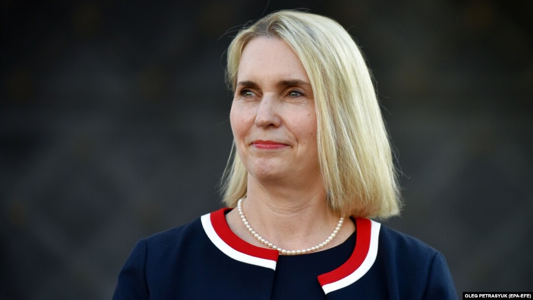 Нова посол США в Україні Бріджит Брінк прибула до Києва 29 травня