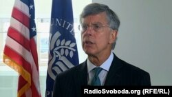 Колишній посол США в Україні Вільям Тейлор: «Нас усім треба шукати способи належно протидіяти цьому»