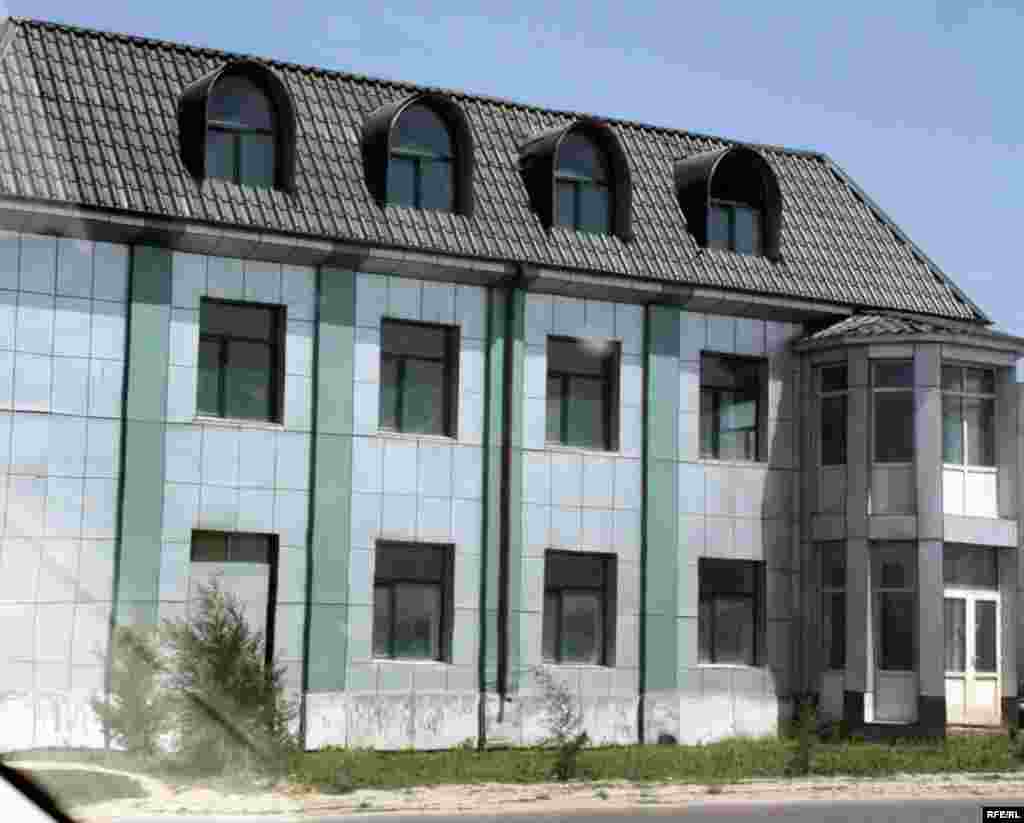 Бомпӯшиҳои рангини Душанбе #55