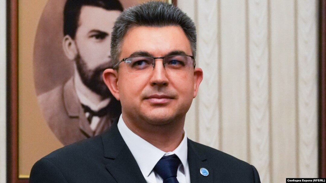 Plamen Nikolov has been nominated for prime minister. 