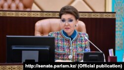 Старшая дочь бывшего президента Казахстана Нурсултана Назарбаева Дарига Назарбаева в бытность председателем сената парламента Казахстана.