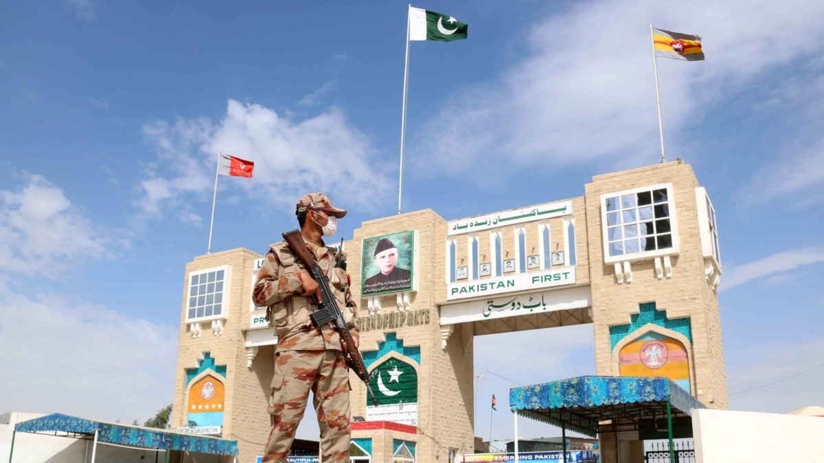 Pakistan Reopens Key Border Crossing With Afghanistan Pakistan Reopens Key Border Crossing With Afghanistan