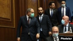 Armenia -- Prime Minister Nikol Pashinian arrives for his government's question-and-answer session in the parliament, January 20, 2021.