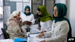 عکس له ارشیفه