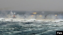 Իրանական ռազմանավեր Հորմուզի նեղուցում, արիիվ