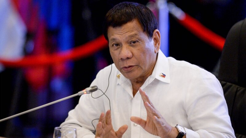 Presidenti i Filipineve e quan Zotin 