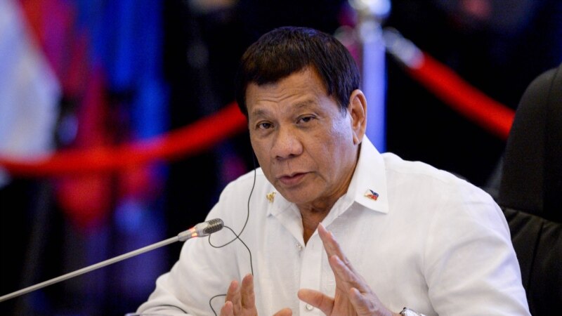 Президенти Филиппин: дар сурати муқобила нишон додан, гирифторони вирус 