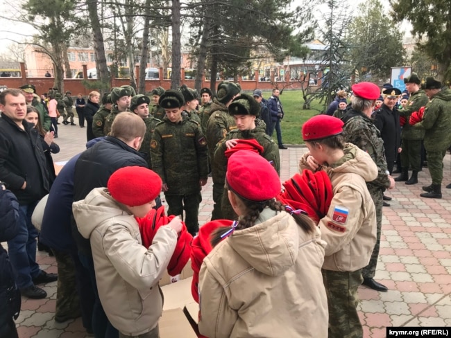 Набір дітей в російську «Юнармію» в окупованому Сімферополі, березень 2019 рік