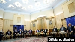 Iran - First Vice President Eshaq Jahangiri meets with Armenian Prime Minister Hovik Abrahamian and six Armenian ministers, Tehran, 20Oct2014.