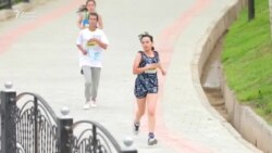 iPhone ўрнига бўш ғилоф. Осиё чемпиони бўлган триатлончи қиз қандай "тақдирланди"?