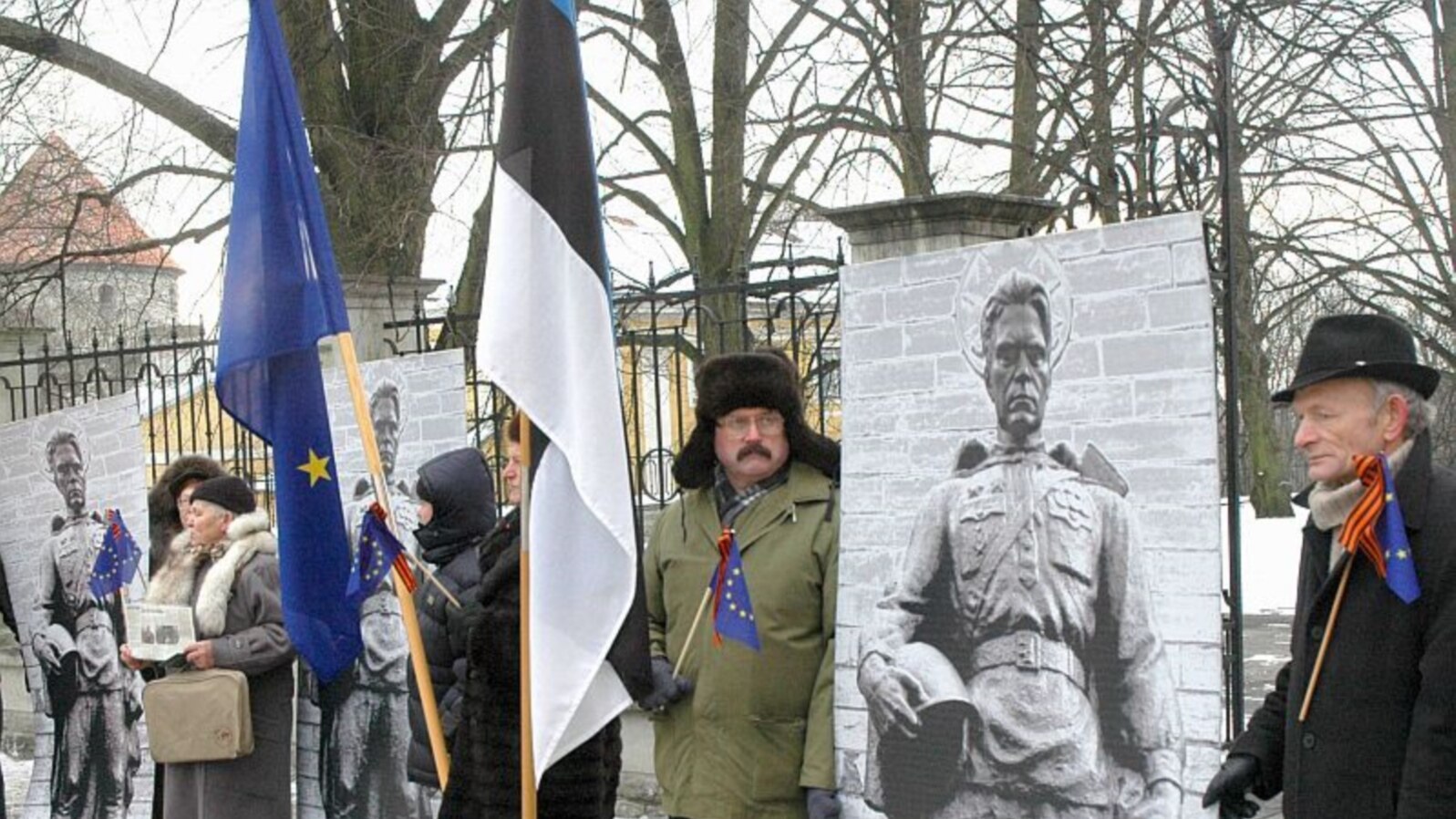 Russia -- Demonstration in celebration of 91th anniversary of the Great October revolution, Moscow, 07Nov2008