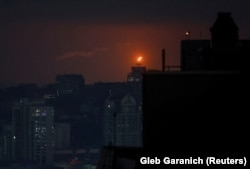 Ще один момент влучання по Києву. 26 лютого 2026 року