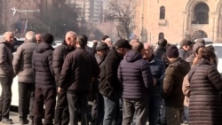 Ընդդեմ շրջանառության հարկի բարձրացման բողոքի ակցիաները չեն մարում