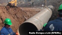 Kəmər. Foto illüstrasiya