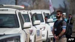 Спостерігачі ОБСЄ на Донбасі, квітень 2015 року 