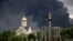 Incendiu la o rafinărie din Moscova, după un atac ucrainean cu drone, 18 iunie 2026