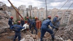 Пошуково-рятувальна операція у місці влучення російської ракети п житловій багатоповерхівці у Києві. 6 липня 2026 року 