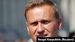 За словами прес-секретаря Навального, силовики пояснили це оголошенням плану «Фортеця»
