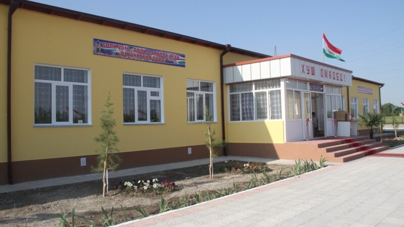 Türkmenistan Täjigistanda mekdep gurar