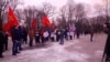 Петербург: строители метро вышли на митинг из-за долгов по зарплате