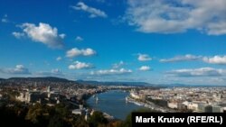 Budapesti látkép a Gellért-hegyről 
