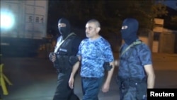 Armenia - Gunmen surrender in Yerevan after holding police station for two weeks, 31Aug2016.