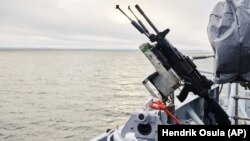 ნატოს კონტინგენტის შემადგენლობაში შემავალი ესტონური სამხედრო საპატრულო გემი ბალტიის ზღვაში. 9 იანვარი, 2025.