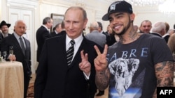 Putin və reper Timati , Moskva, 5 mart 2012