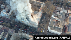 Внаслідок пожежі, що спалахнула 4 грудня, загинули 12 людей, четверо вважають зниклими, 31 людина постраждала, будівля коледжу зруйнована вогнем