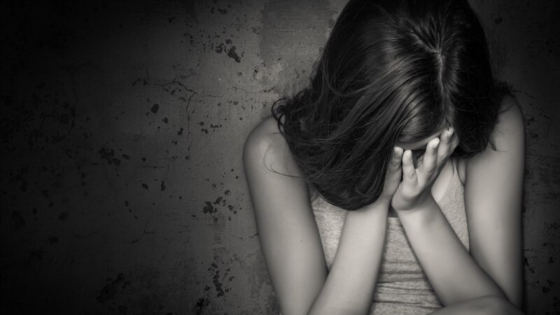 Родственники изнасилованной в Тонском районе девочки обратились к омбудсмену