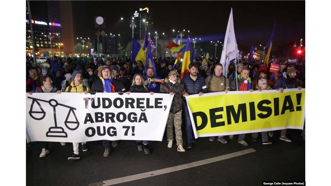 Marș în București de solidarizare cu protestul magistraților