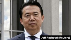 У червні 2019 року суд заявив, що колишній президент Інтерполу Мен Хунвей зізнався в отриманні хабарів на суму понад 2 мільйони доларів