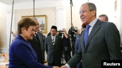 Ministri i Jashtëm rus, Sergei Lavrov, gjatë takimit me nënpresidenten e Komisionit Evropian, Kristalina Georgieva. Moskë, 8 shtator 2015.