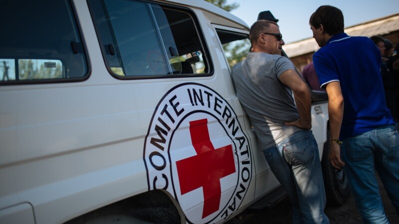 Službenici Crvenog križa plaćali za 'seksualne usluge'