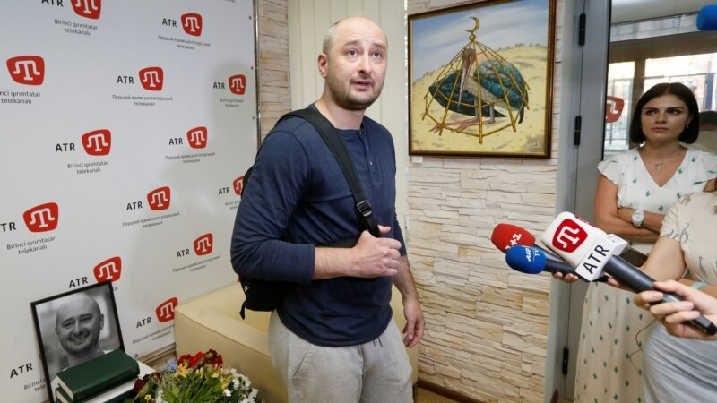 Bosgunlykdaky rus žurnalisti Babçenko Ukrainany terk etdi
