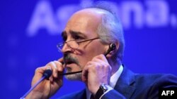 Syria's UN ambassador and head of the government delegation, Bashar al-Jaafari, told Russian agency RIA Novosti that one-on-one meetings between the opposition and the government were "not planned."