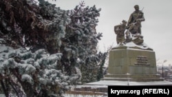 Снег в Севастополе, архивное фото